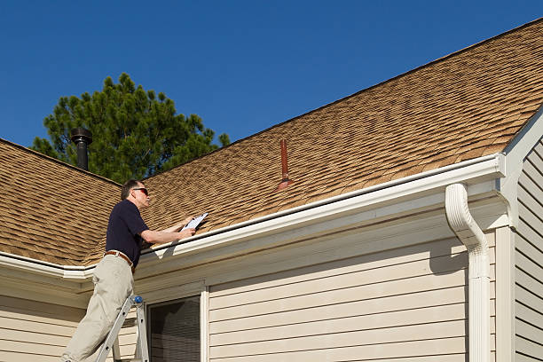 Best Roof Moss and Algae Removal  in Waimea, HI